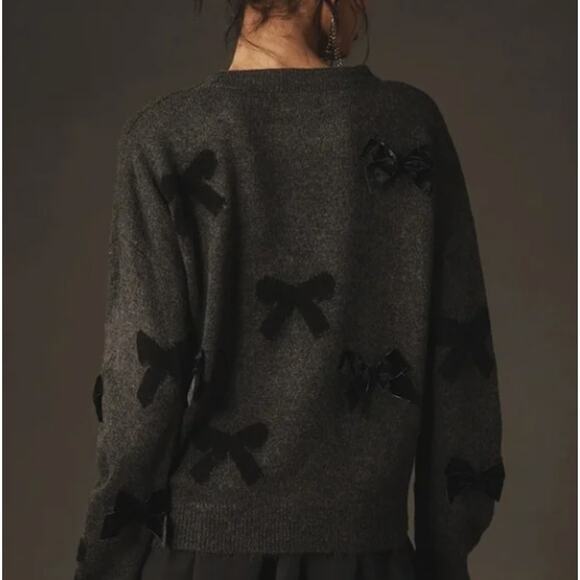 ANTHROPOLOGIE x MAEVE 3D Bow Sweater Velvet Detail Gray Sz S {TT40} - Picture 2 of 7